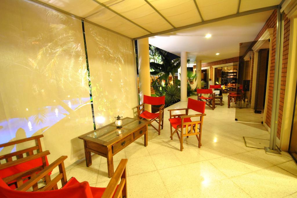 Villa Floreal Hotel Boutique อะซุนซิออง ภายนอก รูปภาพ